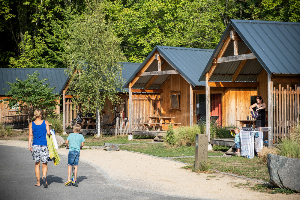 HUTTOPIA STRASBOURG Camping de Strasbourg